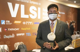 CA88光电董事长彭双浪荣获潘文渊文教基金会 ERSO Award